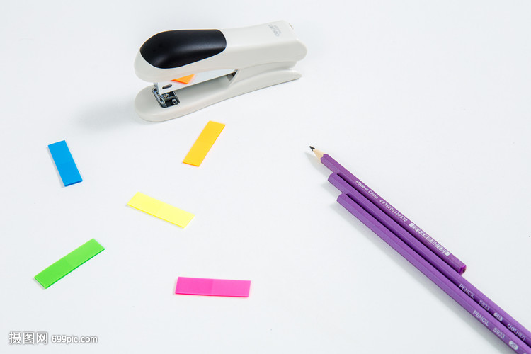 辦公桌上的藝術 創意造型文具如何重塑高效與愉悅的工作空間